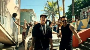 Luis Fonsi & Daddy Yankee ft Justin Bieber   Despacito Moombah Remix