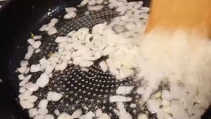 Суп куриный с голенью