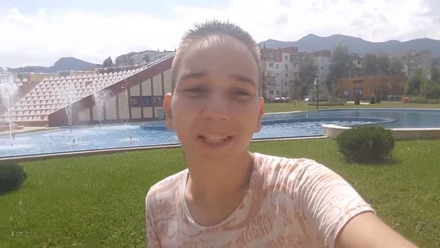 Динко в паркът в ж.к Дъбника, гр. ВРАЦА смотреть онлайн