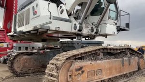 The Best Moments Of Liebherr 984 Excavator - Mega Machines Movie