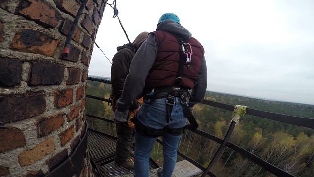 Максим прыгает в Чапаевке смотреть онлайн