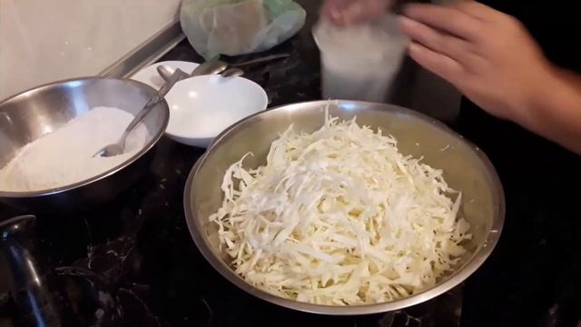 ПИРОГИ С КАПУСТОЙ.ЗАЛИВНОЙ И ДРОЖЖЕВОЙ