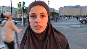 Надела Бы Хиджаб? Реакция Русских Девушек на Хиджаб!