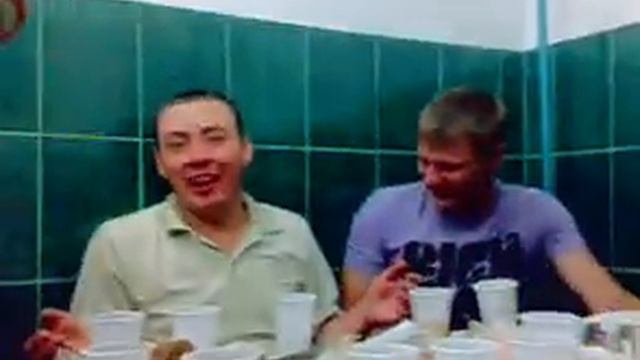 Укус в пятку О_о....смотреть всем смотреть онлайн