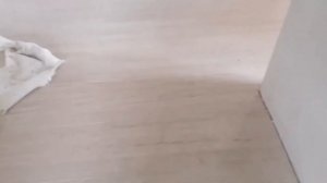 Ламинат на бетонной лестнице .