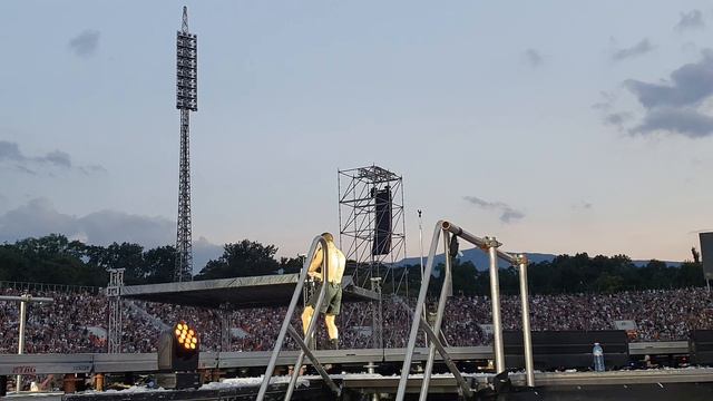 Imagine Dragons - Thunder @ Vasil Levski National Stadium, Sofia, Bulgaria 30.07.2023 смотреть онлайн