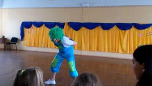 #Клоун играет с детьми #Детский канал Видеообзоры For Kids