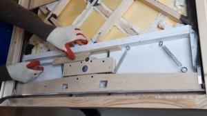 "Умный порог" для уличной, входной деревянной двери