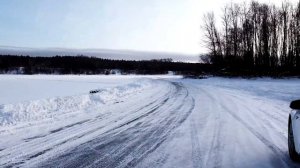 ТЕСЛА ЗИМОЙ В РОССИИ! Как ведёт себя TESLA MODEL S при морозе -20 градусов на УРАЛЕ!