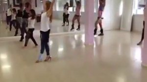 Anna Steklova - Zouk Lady Style - Brasilia