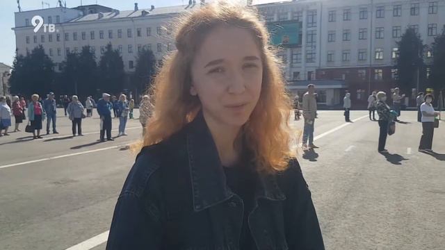 Очереди за прививками смотреть онлайн