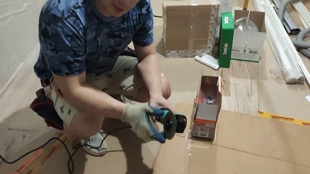 Натяжные потолки по всей квартире/купили болгарку. смотреть онлайн