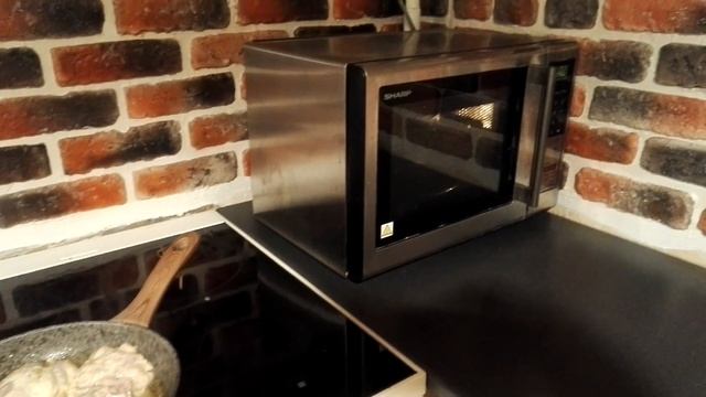 Плитка кирпич на кухне... смотреть онлайн