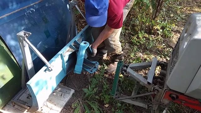 отвал кмз-012 без поясницы смотреть онлайн