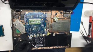 Laptop Packard Bell N1953