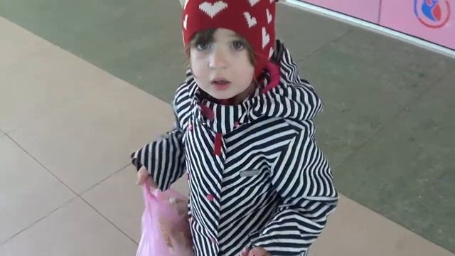 Готовимся к Новому Году Наряжаем ёлку, покупаем Игрушки / Новогодний Влог Шоппинг смотреть онлайн