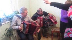 на новоселье