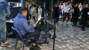 первое исполнение Свинцовый туман - Я знаю придет тот день