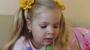 Bad Daddy with Tantrum and Crying Little Babies Learn Colors with Lipstick Finger Family song video