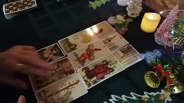 Расклад ТАРО:Рождественские сны