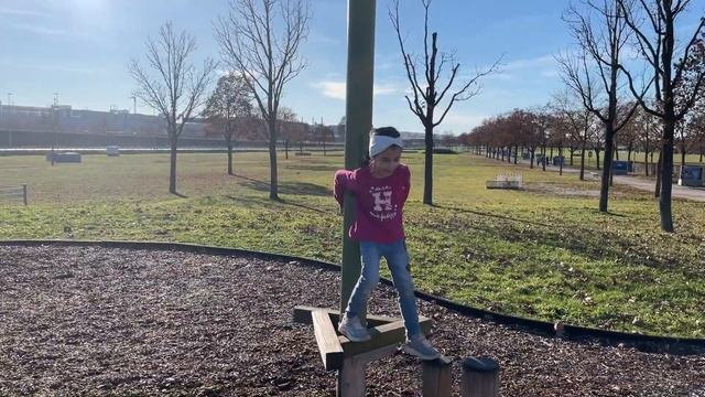 Супер крутая детская площадка смотреть онлайн