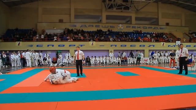 Мамчинков (красный, Биробижан) 2 поединок смотреть онлайн