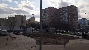 Возле метро Нахимовский проспект