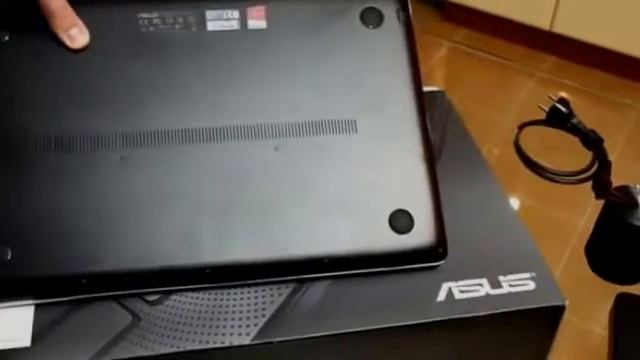 Распаковка unboxing и первое знакомство с ноутбуком Asus N750JK T4167H YouTube смотреть онлайн