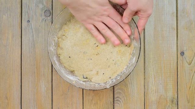 ? Ржаные горбушки на закваске с сухофруктами — видео рецепт