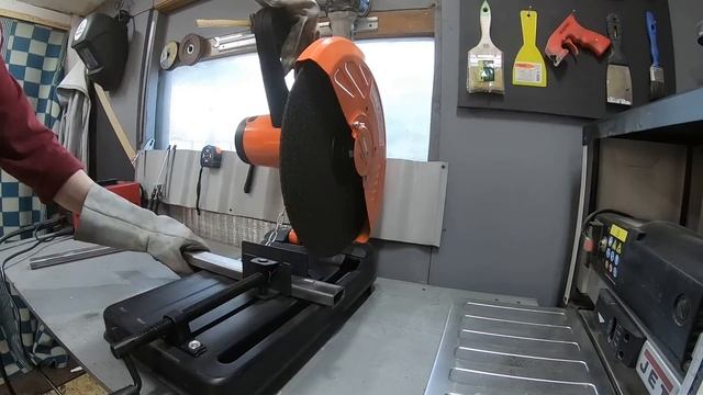 НИХРЕНА НЕ ДЕШЕВО! АМБАРНАЯ ДВЕРЬ и МЕХАНИЗМ в квартиру. Столярка. Сварка. BARN DOOR.