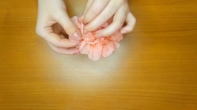 Мастер класс "Весенний букет» пион из бумажных салфеток.