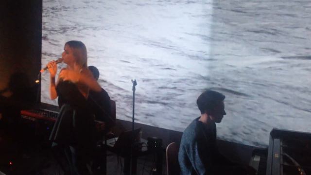 Шура Кузнецова — Не тонуть, а плыть live смотреть онлайн