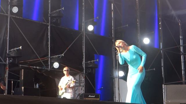 Шура Кузнецова - Ночная красавица [LiveFest. пос. Эсто-Садок. 14.08.2022] смотреть онлайн