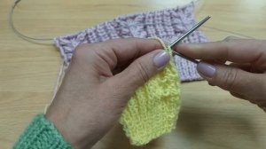 Узор Гиацинт с объемной резинкой. Вязание спицами.