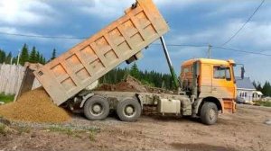 Нивелир, муравьи и песчано-щебеночная смесь - все это в один день