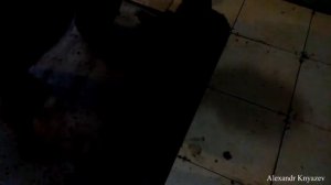 Как нанести плиточный клей на пол?