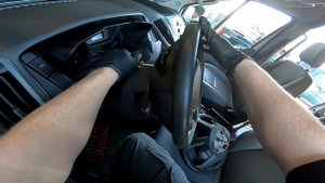 How to Remove The Air Bag and Steering Wheel In A Ford Transit