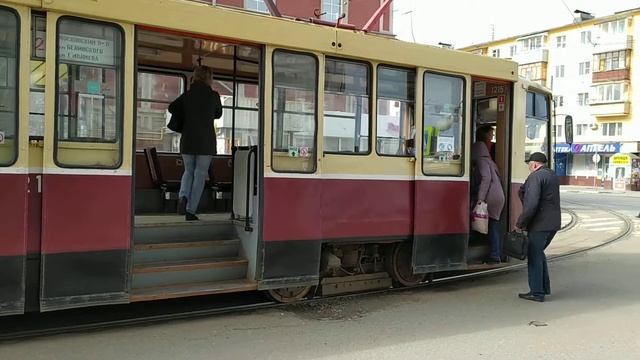 Трамвай 71-608КМ остановка Московский вокзал (Нижний Новгород) 28.04.2022 смотреть онлайн