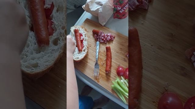 Как приготовить Хот Дог? смотреть онлайн