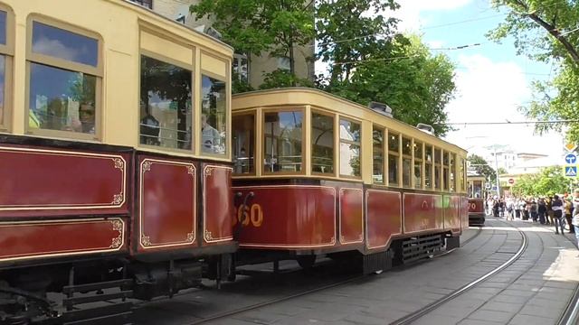 Выставка и Парад Ретро - Транспорта в Москве 2022.