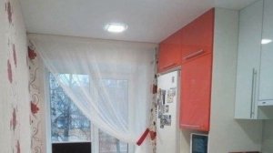 Качественный ремонт маленькой кухни в панельном доме.