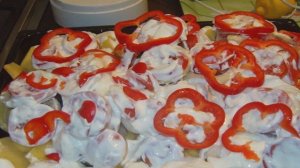 Карп, запеченный в духовке кусочками