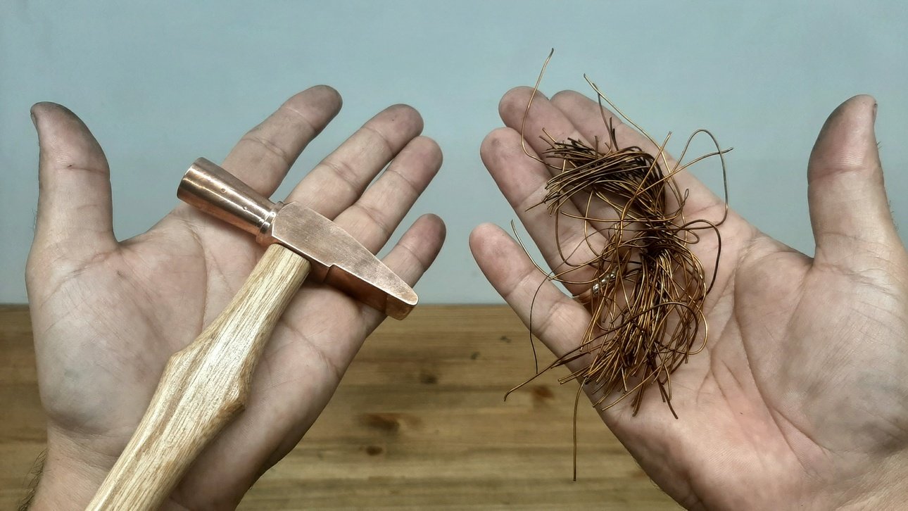 Как сделать молоток из медной проволоки. Медный молоток своими руками.mp4