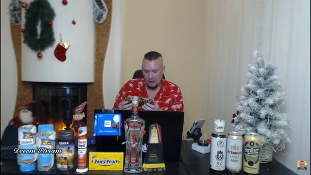 И в розыгрыше побеждает, побеждает в розыгрыше.. Евгений Пантелейкин. @raddyshilov стрим смотреть онлайн