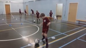 Тренировка на координацию и ведение мяча. Дети 8 - 9 лет