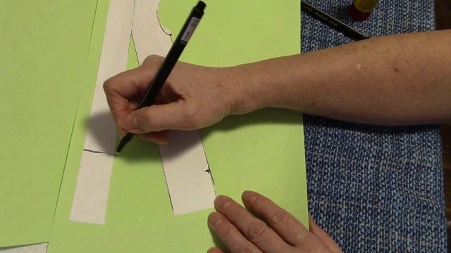 Платье-рубашка с интересным рукавом..mp4 смотреть онлайн