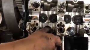 1.9 TDI снимаем головку с насос форсунками за 2 часа на улице