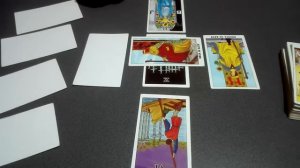 Tarot Joi 26 Martie 2020- O situatie negativa din care trebuie sa iesi