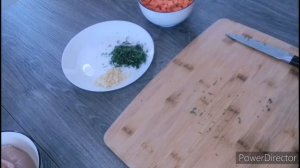 Курица в сливочном соусе.  Chicken in cream sauce. Курица в сливочном соусе с морковью и горошком.