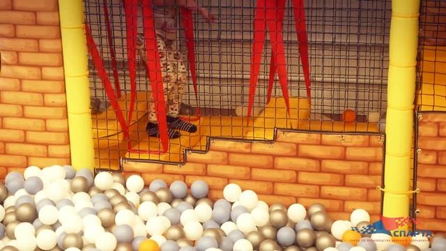 Отзыв клиента и открытие парка семейного отдыха "Прятки парк". г. Томск. 410 кв.м.